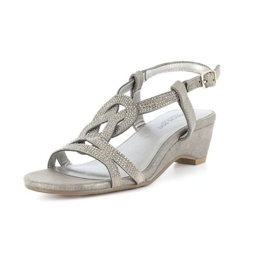 London fog Women’s sandals Size 9.5 # Box 348
